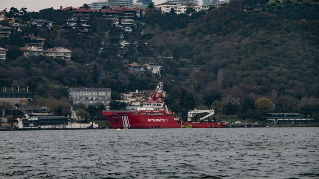 Praktische gids voor Nederlandse microcreators: hoe je Marokkaanse merken op Snapchat bereikt voor seeding-programma's, met lokale tactieken, outreach-templates en risico-checks.