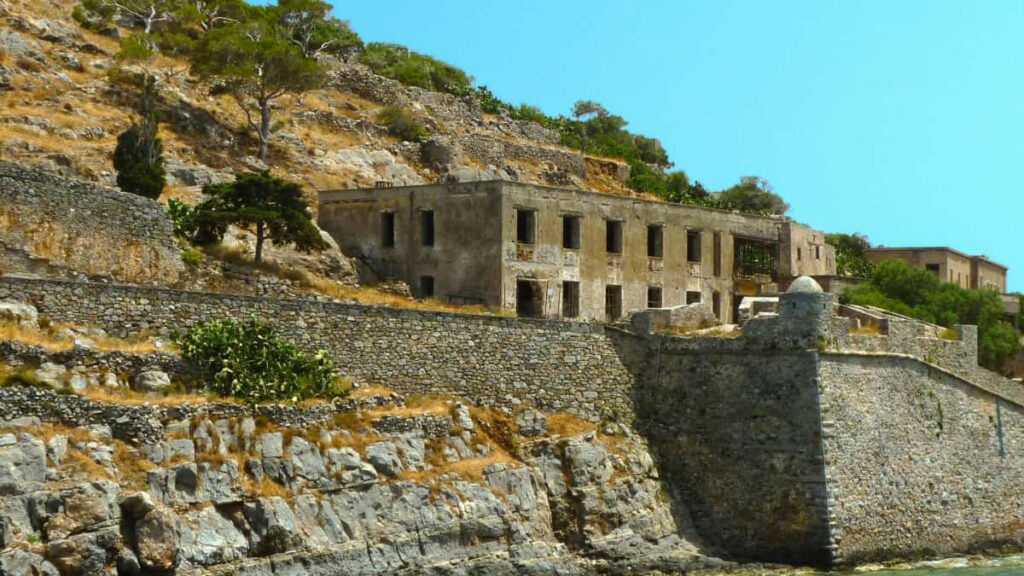 Praktische tactieken voor Nederlandse creators om Amerikaanse gamemerken te bereiken op YouTube voor featurereviews outreach, timing, contentformaten en privacytips.