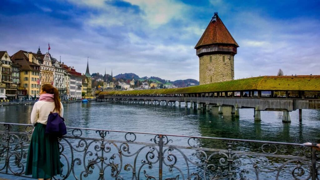 Praktische gids voor Nederlandse adverteerders: hoe je Indonesische Netflix-makers en travel-creators vindt en inzet om lokale tours te promoten stappen, tools en slimme partnerships.