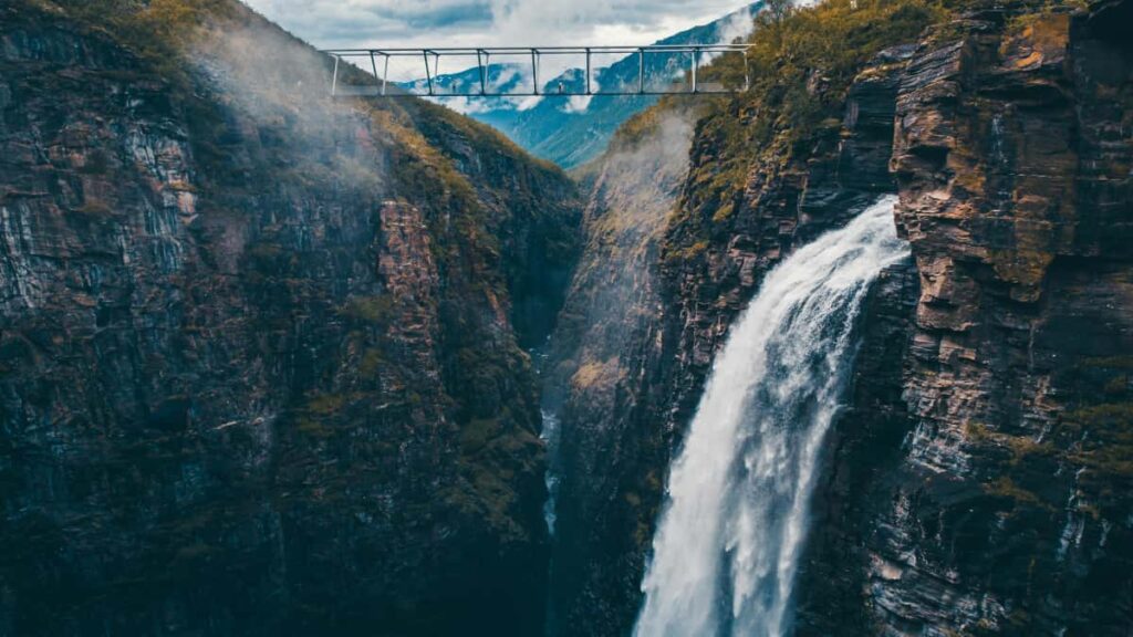 Praktische gids voor Nederlandse adverteerders: hoe je Italiaanse Linecreators vindt die authentieke reviews maken, wel met aandacht voor regels, platformkeuze en pitchstrategieen.