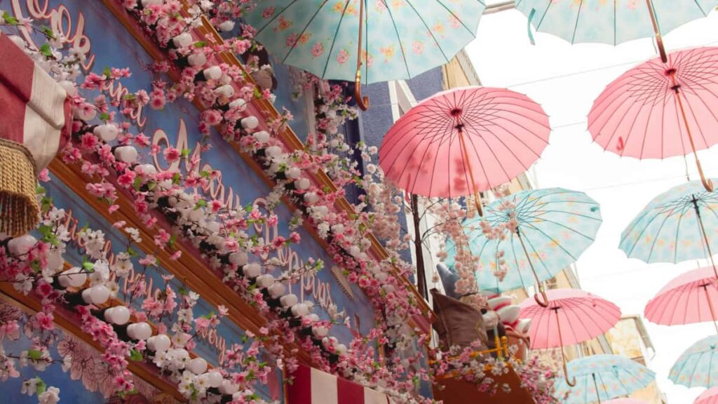 Praktische guide voor Nederlandse adverteerders: hoe je Libanese Twitter-creators vindt, briefings bouwt en travel gear via UGC laat knallen.