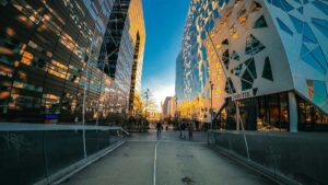 Praktische gids voor Nederlandse creators: hoe je Mexicaanse merken op Shopee bereikt om tijdelijke kortingscodes te delen met platformtips, outreach-scripts en compliance-checks.