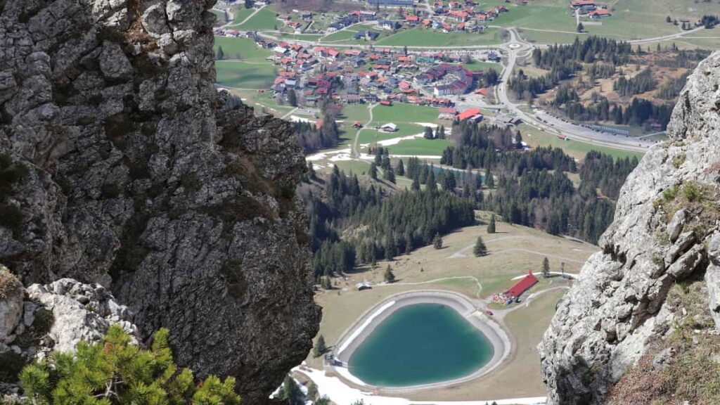 Praktische gids voor Nederlandse creators: hoe je Nepalees merkcontact vindt op Facebook, pitcht voor gamefeature reviews en samenwerkingen slim uitvoert.