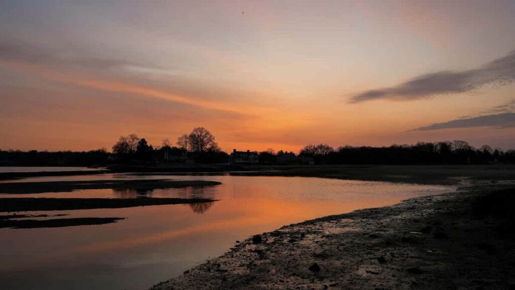 Praktische gids voor Nederlandse creators: hoe je Bulgaarse merken bereikt via Zalo om behindthescenes content te maken tools, outreachscripts en lokale valkuilen.