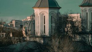 Praktische gids voor Nederlandse adverteerders: hoe je Italiaanse Twitter-creators en streamers vindt, screent en inzet om app-installs te boosten met checklists, meetpunten en concrete outreach-tactieken.